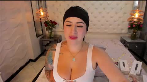 paulinabelen21 online show from February 2025 06:33:01 AM