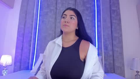 Snapshot of paulinaduarte_ chatting on December 2024 07:32:02 PM Paulina online show from December 2024 07:32:02 PM