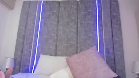 Snapshot of paulinaduarte_ chatting on December 2024 06:27:02 PM Paulina online show from December 2024 06:27:02 PM