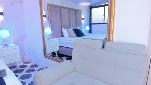 Snapshot of paulinaduarte_ chatting on January 2025 12:11:02 PM Paulina online show from January 2025 12:11:02 PM