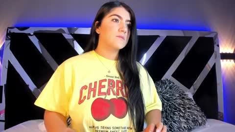 Snapshot of paulinaduarte_ chatting on February 2025 11:10:02 AM Paulina online show from February 2025 11:10:02 AM