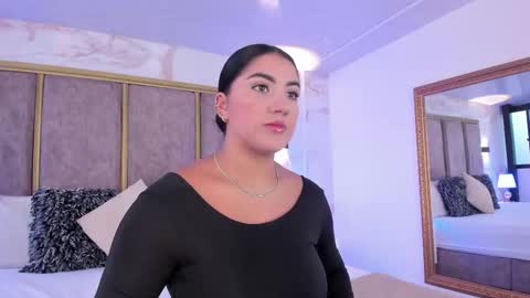 Snapshot of paulinaduarte_ chatting on September 2025 12:39:01 PM Paulina online show from September 2025 12:39:01 PM