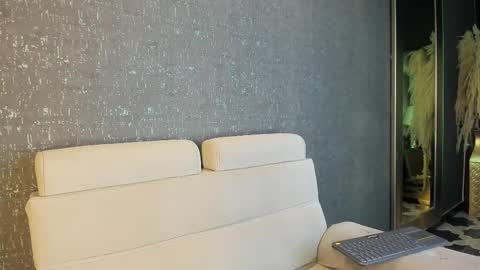 Snapshot of paulinaduarte_ chatting on October 2025 11:40:02 AM Paulina online show from October 2025 11:40:02 AM