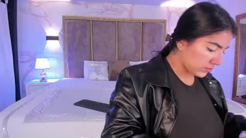 Snapshot of paulinaduarte_ chatting on October 2025 10:21:02 AM Paulina online show from October 2025 10:21:02 AM