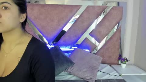 Snapshot of paulinaduarte_ chatting on October 2025 10:52:02 AM Paulina online show from October 2025 10:52:02 AM