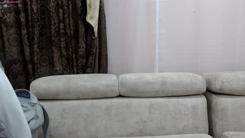 Paula online show from January 2025 12:45:02 PM