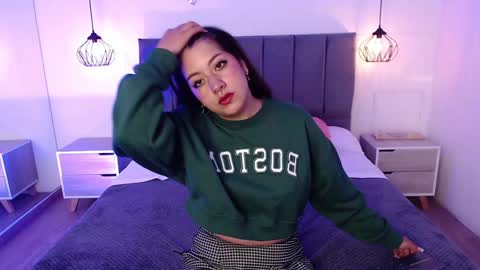 Paula online show from January 2025 12:18:01 PM