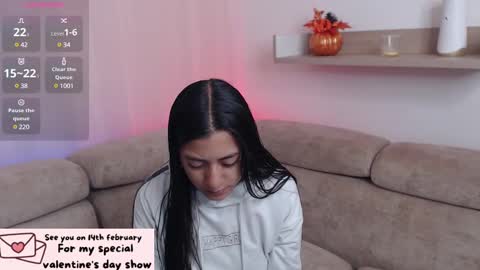 Paula online show from February 2025 12:05:02 PM