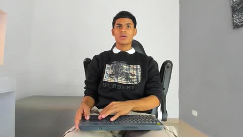 Paull Cassidy online show from October 2025 07:40:01 PM