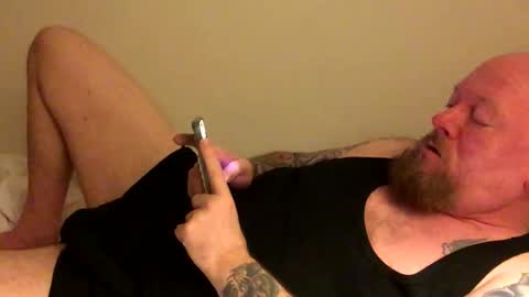 paulyb445 online show from October 2025 02:35:01 AM