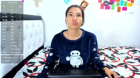 Nicol online show from February 2025 05:12:01 AM