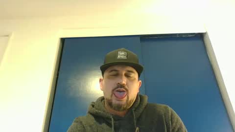 Snapshot of pawgpusslover chatting on January 2025 12:03:01 AM pawgpusslover online show from January 2025 12:03:01 AM