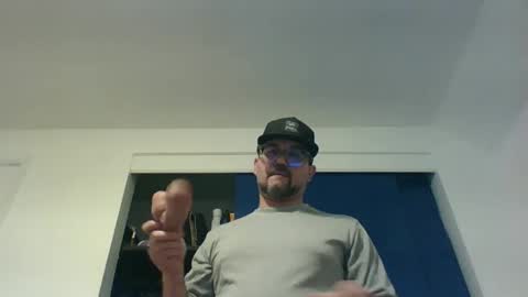 Snapshot of pawgpusslover chatting on January 2025 03:03:02 AM pawgpusslover online show from January 2025 03:03:02 AM