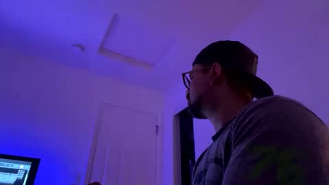 Snapshot of pawgpusslover chatting on March 2025 06:49:01 AM pawgpusslover online show from March 2025 06:49:01 AM