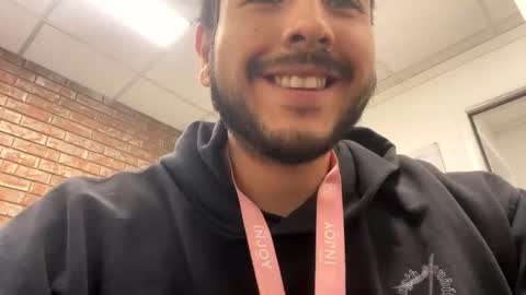 Snapshot of pchav chatting on November 2025 06:19:01 PM Pete online show from November 2025 06:19:01 PM