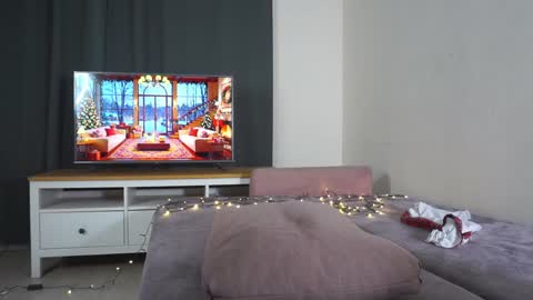 Snapshot of peacebenskin chatting on December 2024 11:02:02 AM Violetta online show from December 2024 11:02:02 AM