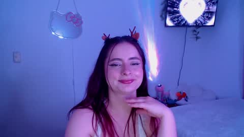 peacherry_ online show from December 2024 04:34:01 AM