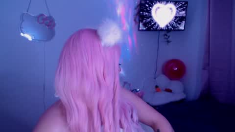 peacherry_ online show from January 2025 02:06:02 AM