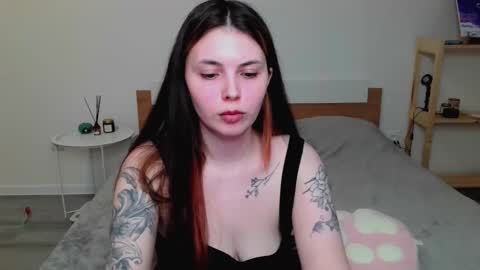 Peachy online show from March 2025 09:22:01 PM