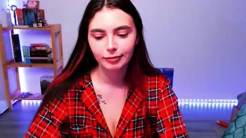 Snapshot of peachybabe__ chatting on September 2025 04:45:01 PM Peachy online show from September 2025 04:45:01 PM