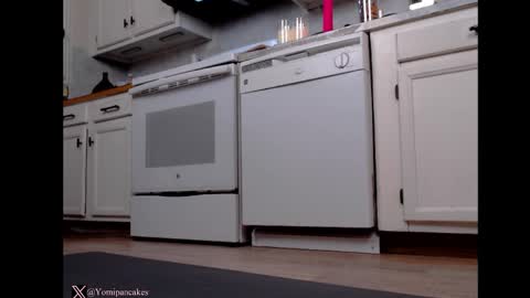 peachypeachgirl online show from January 2025 04:38:02 AM