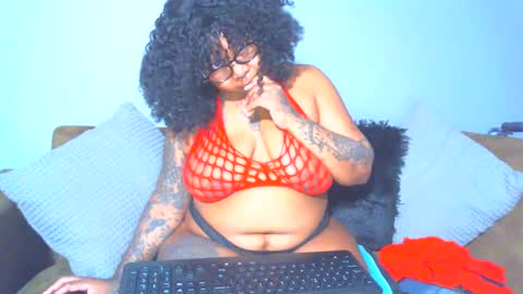 Pearl online show from February 2025 01:55:02 AM