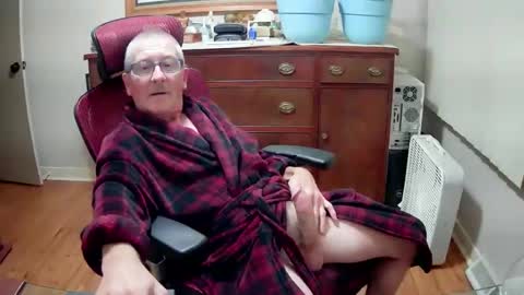 Snapshot of peepingmale chatting on December 2024 01:32:02 AM peepingmale online show from December 2024 01:32:02 AM