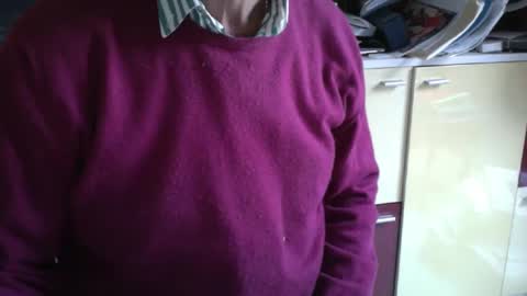 Snapshot of pegaso1000 chatting on December 2024 02:17:02 PM pegaso1000 online show from December 2024 02:17:02 PM