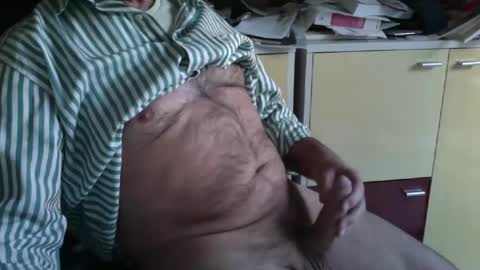 Snapshot of pegaso1000 chatting on January 2025 03:12:02 PM pegaso1000 online show from January 2025 03:12:02 PM