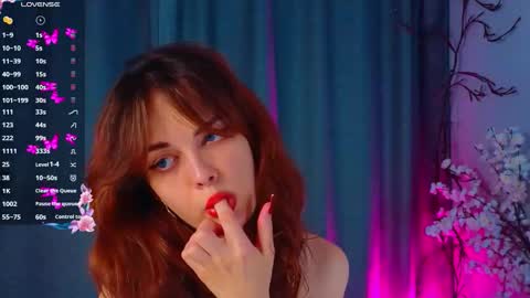 LisaDrako online show from September 2025 08:44:02 PM