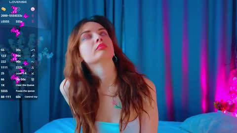 Snapshot of peggyhodges chatting on October 2025 08:11:02 PM LisaDrako online show from October 2025 08:11:02 PM