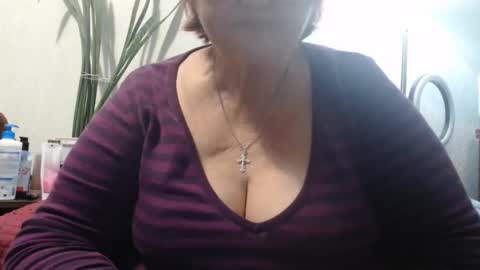 Snapshot of peggysoft chatting on October 2025 07:09:02 PM PeggySoft online show from October 2025 07:09:02 PM