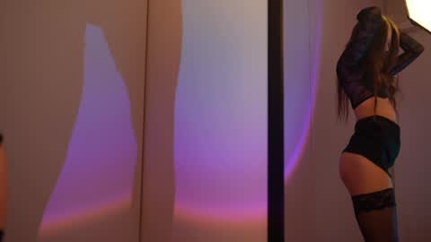 Pelagy Show time 2-10 pm Dubai time zone online show from December 2024 06:10:01 PM