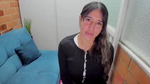 Penelope online show from October 2025 07:11:01 PM