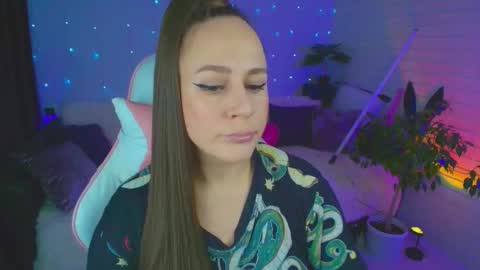 Snapshot of pepper_cat chatting on September 2025 07:52:02 PM Dia online show from September 2025 07:52:02 PM