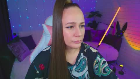 Snapshot of pepper_cat chatting on October 2025 08:55:02 PM Dia online show from October 2025 08:55:02 PM