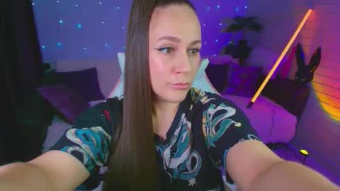 Snapshot of pepper_cat chatting on November 2025 05:40:01 AM Dia online show from November 2025 05:40:01 AM