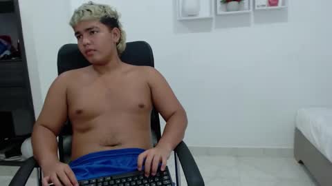 Snapshot of percibal_junior1 chatting on January 2025 05:23:02 AM percibal_junior1 online show from January 2025 05:23:02 AM