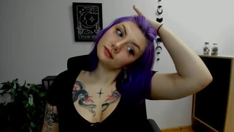 Snapshot of perfect_gabbie chatting on December 2024 07:07:02 PM Gabbie online show from December 2024 07:07:02 PM