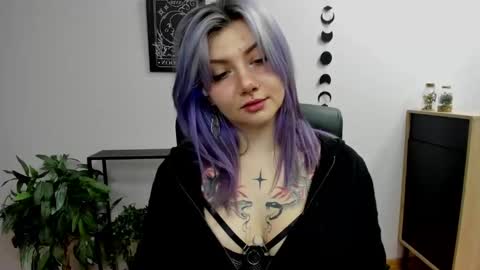 Snapshot of perfect_gabbie chatting on February 2025 03:17:01 PM Gabbie online show from February 2025 03:17:01 PM