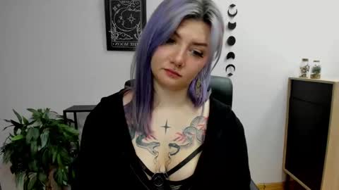 Snapshot of perfect_gabbie chatting on February 2025 06:17:02 PM Gabbie online show from February 2025 06:17:02 PM