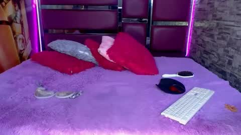 perfectlump online show from March 2025 05:58:02 PM