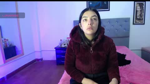 WELCOME TO THE PERLA ROOM online show from September 2025 05:09:02 AM