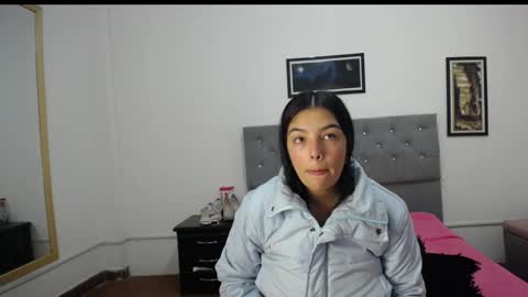 WELCOME TO THE PERLA ROOM online show from September 2025 03:41:02 AM