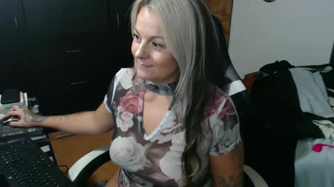 Snapshot of perlagoloza05 chatting on October 2025 03:15:02 AM goloza online show from October 2025 03:15:02 AM