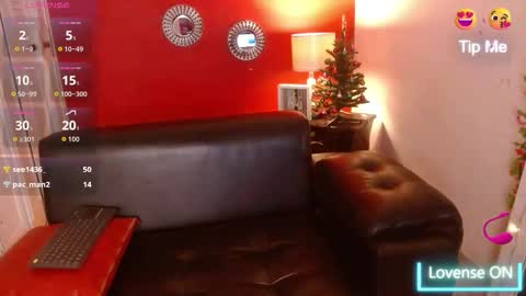 Snapshot of perlamills1 chatting on December 2025 08:26:01 PM Perlita online show from December 2025 08:26:01 PM