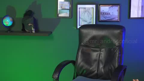 Snapshot of perseoo_88 chatting on October 2025 08:49:02 PM andres online show from October 2025 08:49:02 PM