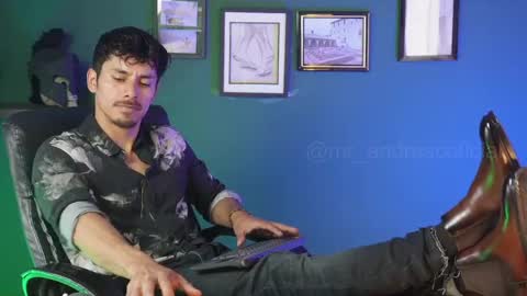 Snapshot of perseoo_88 chatting on November 2025 01:54:02 PM andres online show from November 2025 01:54:02 PM