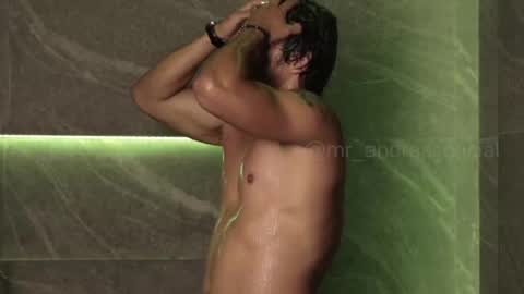 Snapshot of perseoo_88 chatting on November 2025 06:52:01 PM andres online show from November 2025 06:52:01 PM