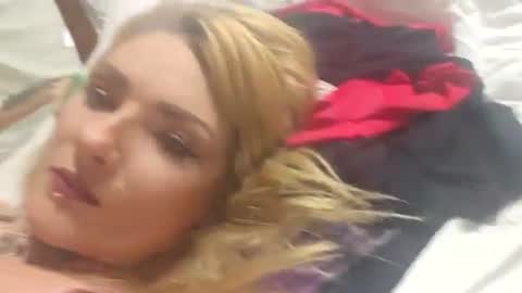 Snapshot of persephone420 chatting on November 2025 03:45:02 PM Persephone Love online show from November 2025 03:45:02 PM